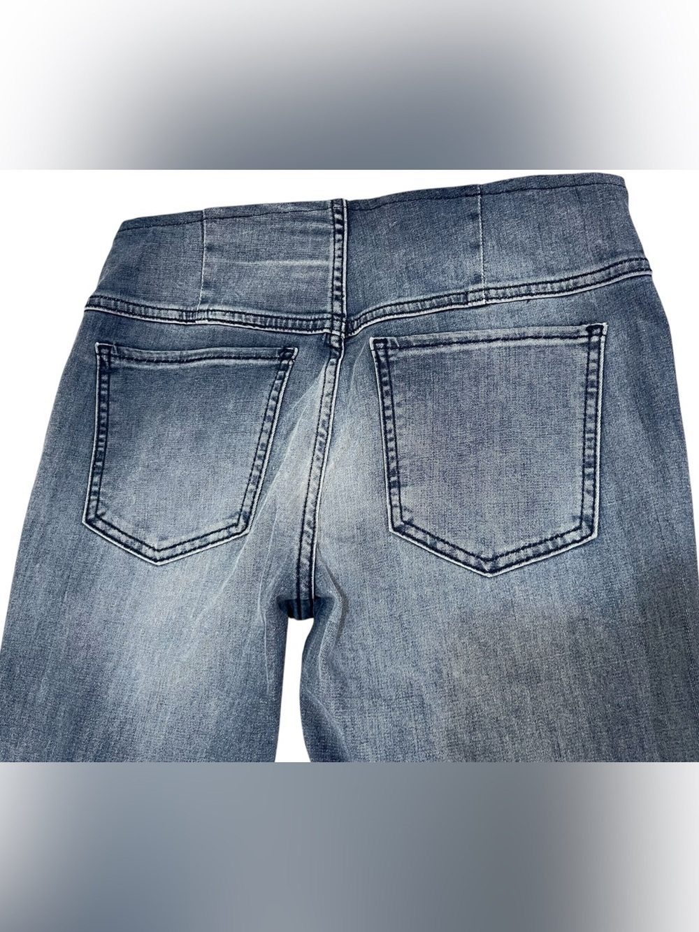Free People Penny Women’s Size W28 High Rise Wide Leg Pull-On Flare Jeans Blue - Picture 9 of 16